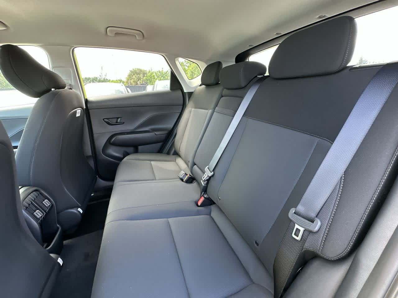 2025 Hyundai Kona SEL photo 20