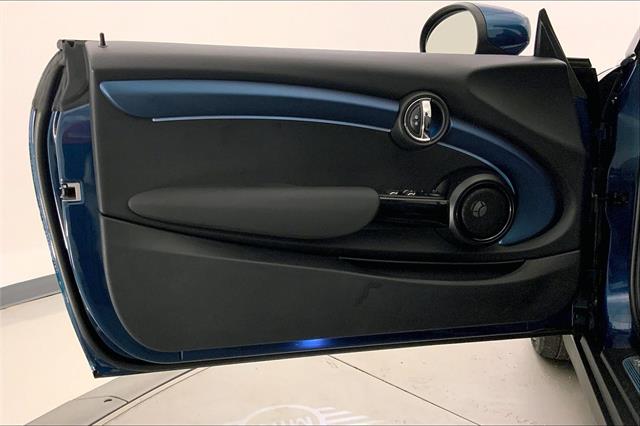 2023 Mini Cooper Convertible Sidewalk Edition photo 24