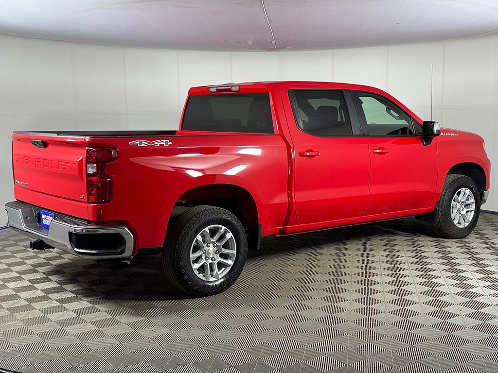 2022 Chevrolet Silverado 1500 LT photo 9
