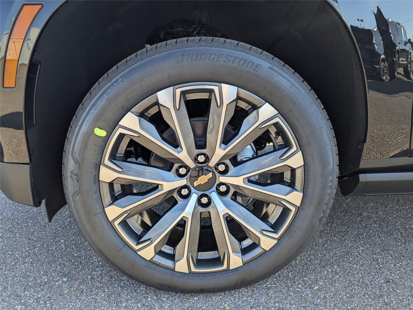 2025 Chevrolet Tahoe High Country photo 10