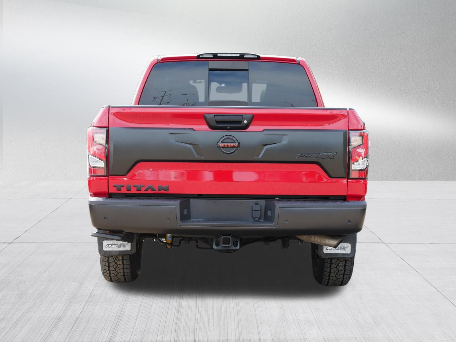 2021 Nissan Titan PRO-4X photo 5