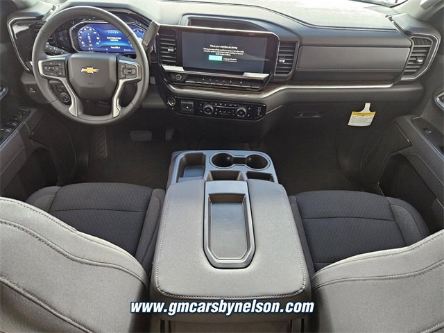 2025 Chevrolet Silverado 1500 LT photo 6
