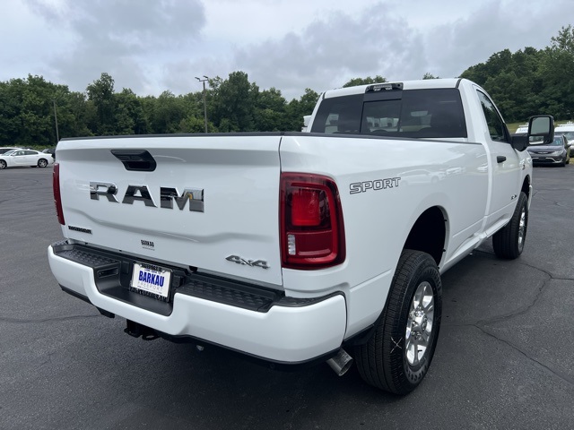 2025 Ram 2500 Big Horn photo 3