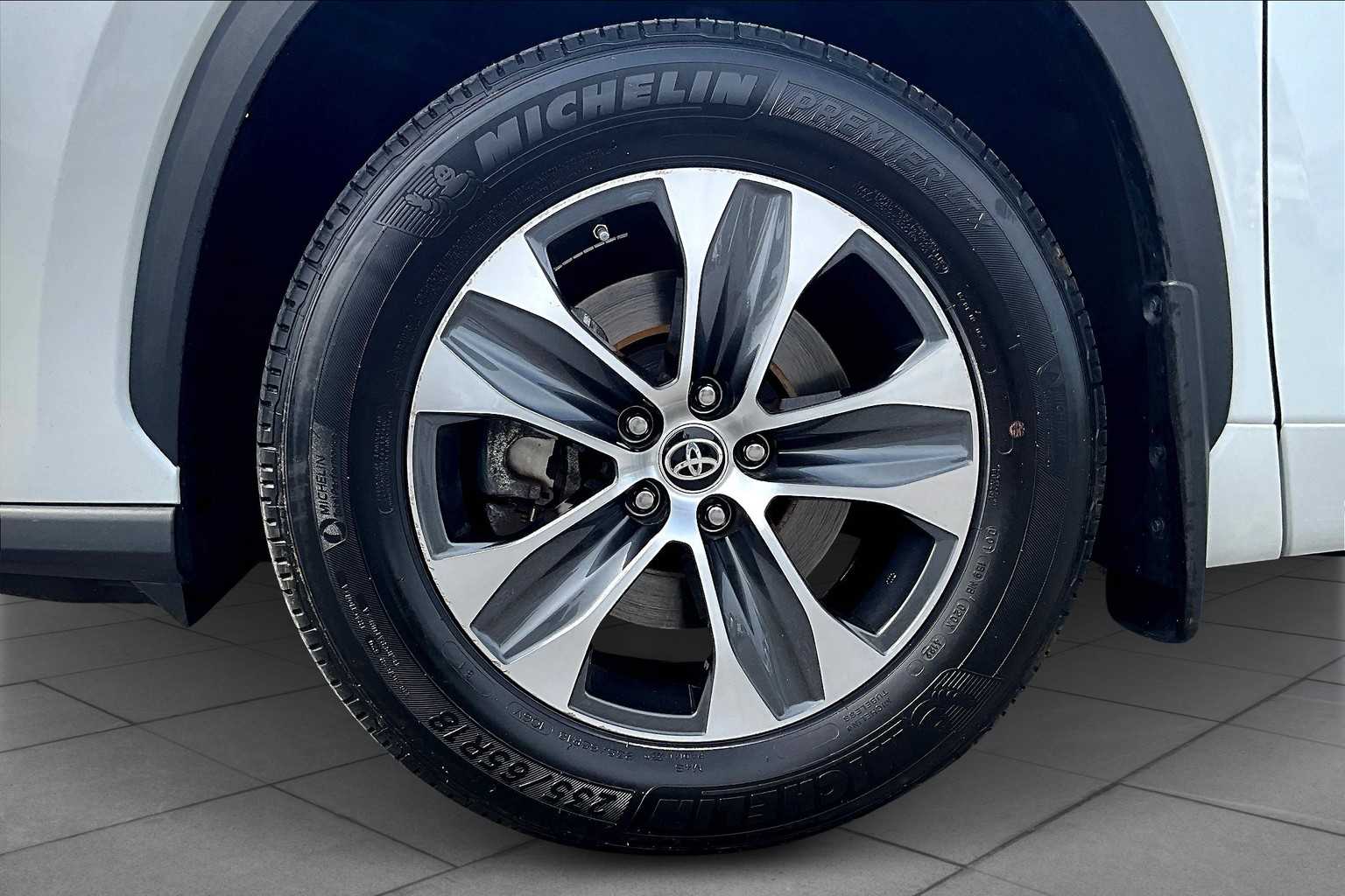 2023 Toyota Highlander Limited Platinum XLE XSE photo 10