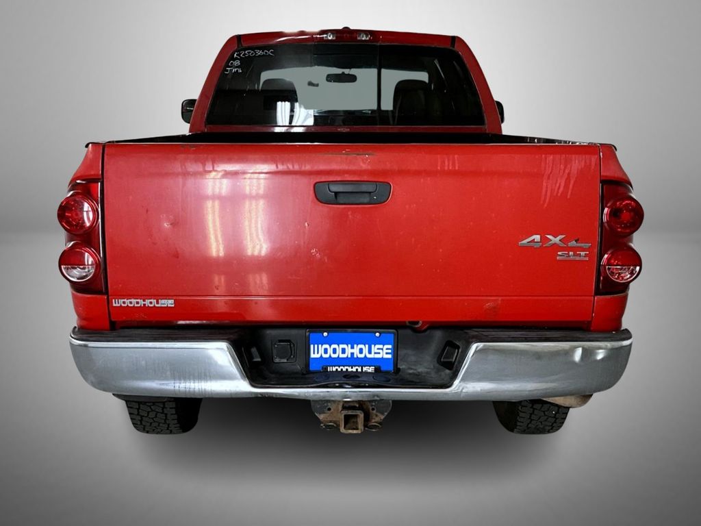 2008 Dodge Ram SLT photo 6