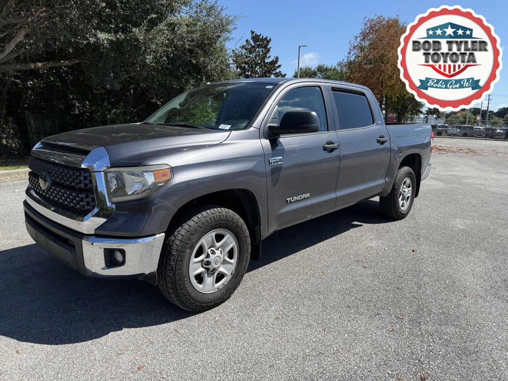 2018 Toyota Tundra SR5's photo