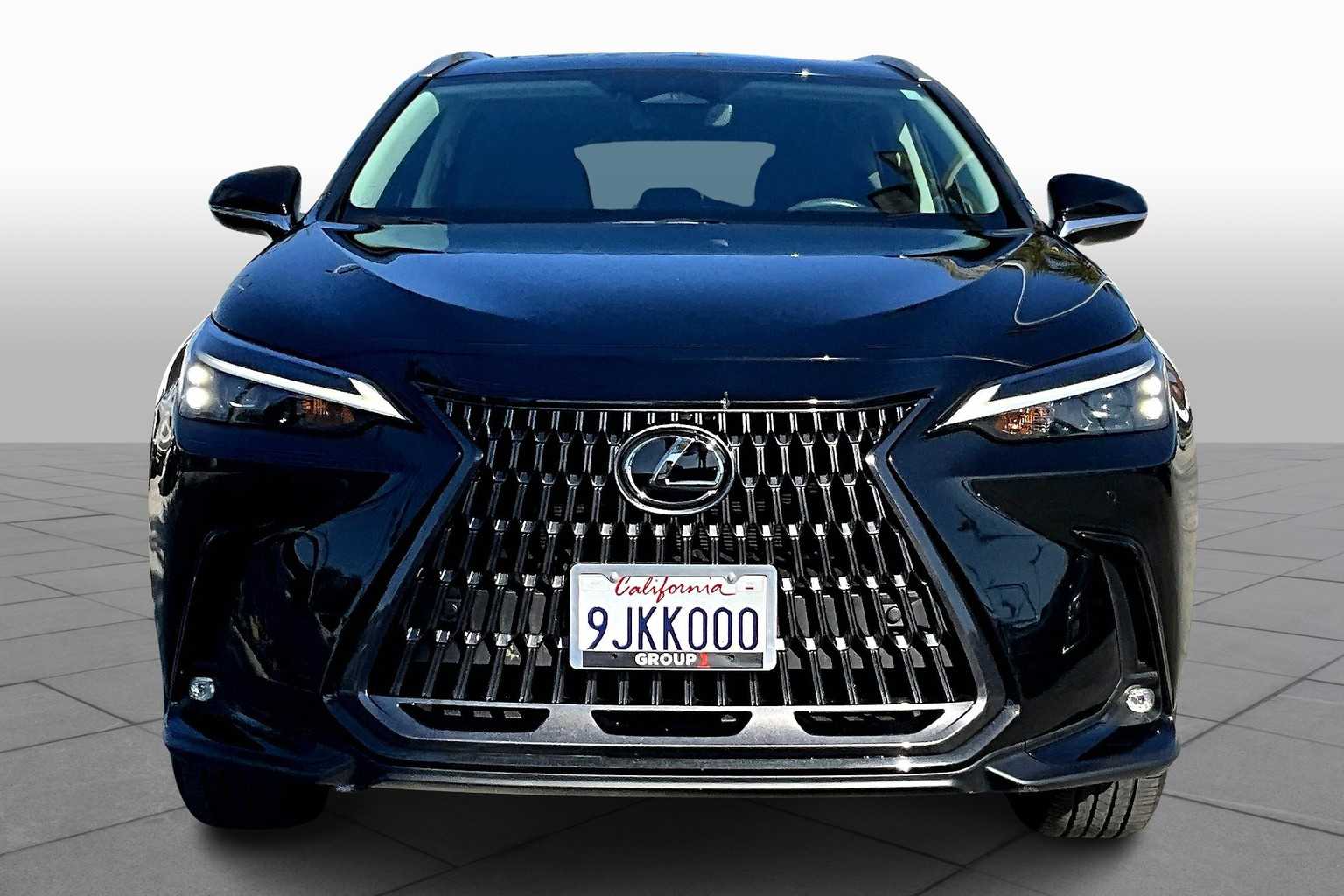 2024 Lexus NX 350 Premium photo 3