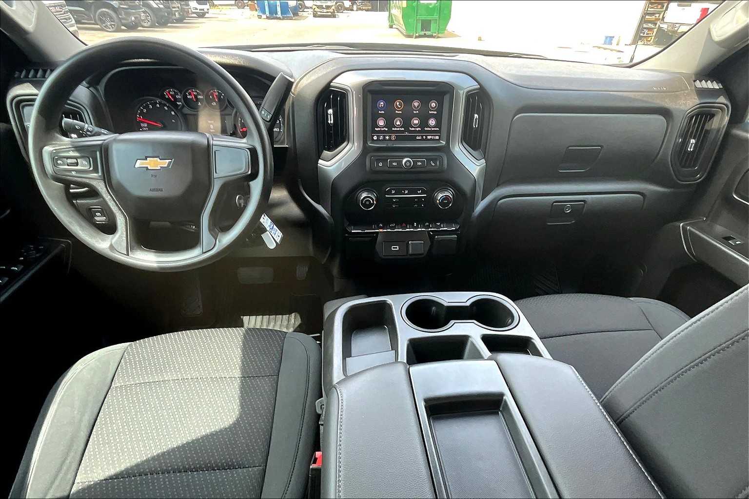 2020 Chevrolet Silverado 1500 Custom photo 14