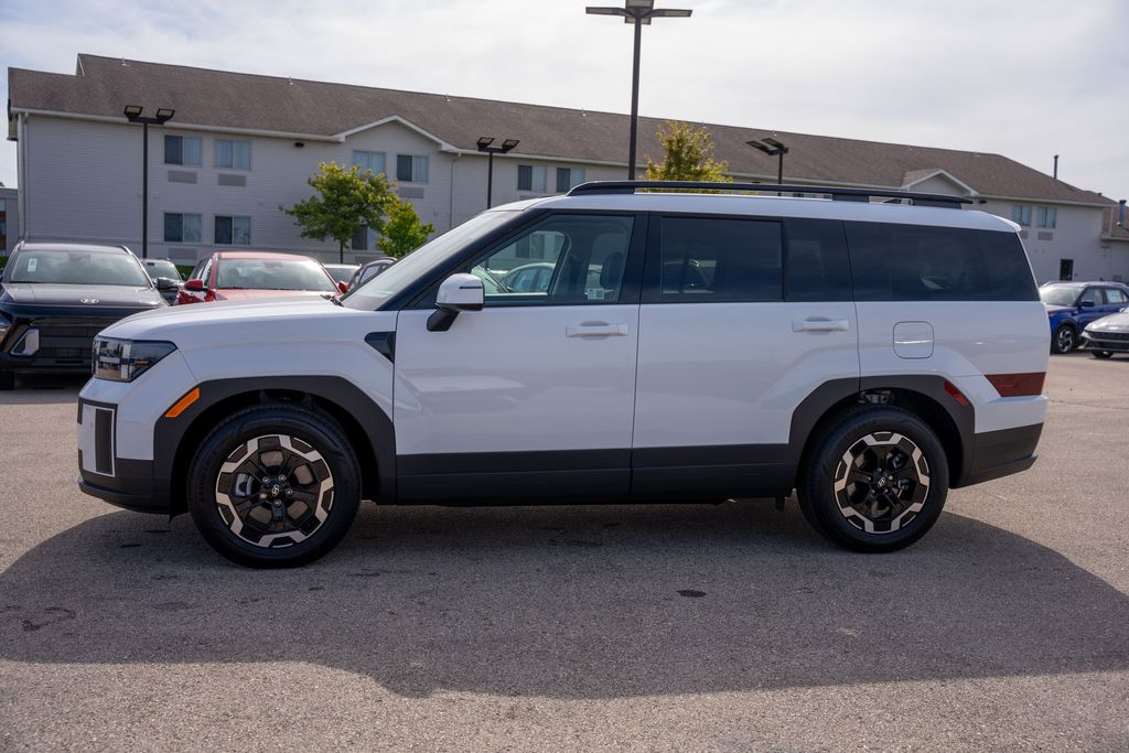 2025 Hyundai Santa Fe SEL photo 4