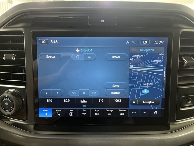 2025 Ford F-150 XLT photo 16