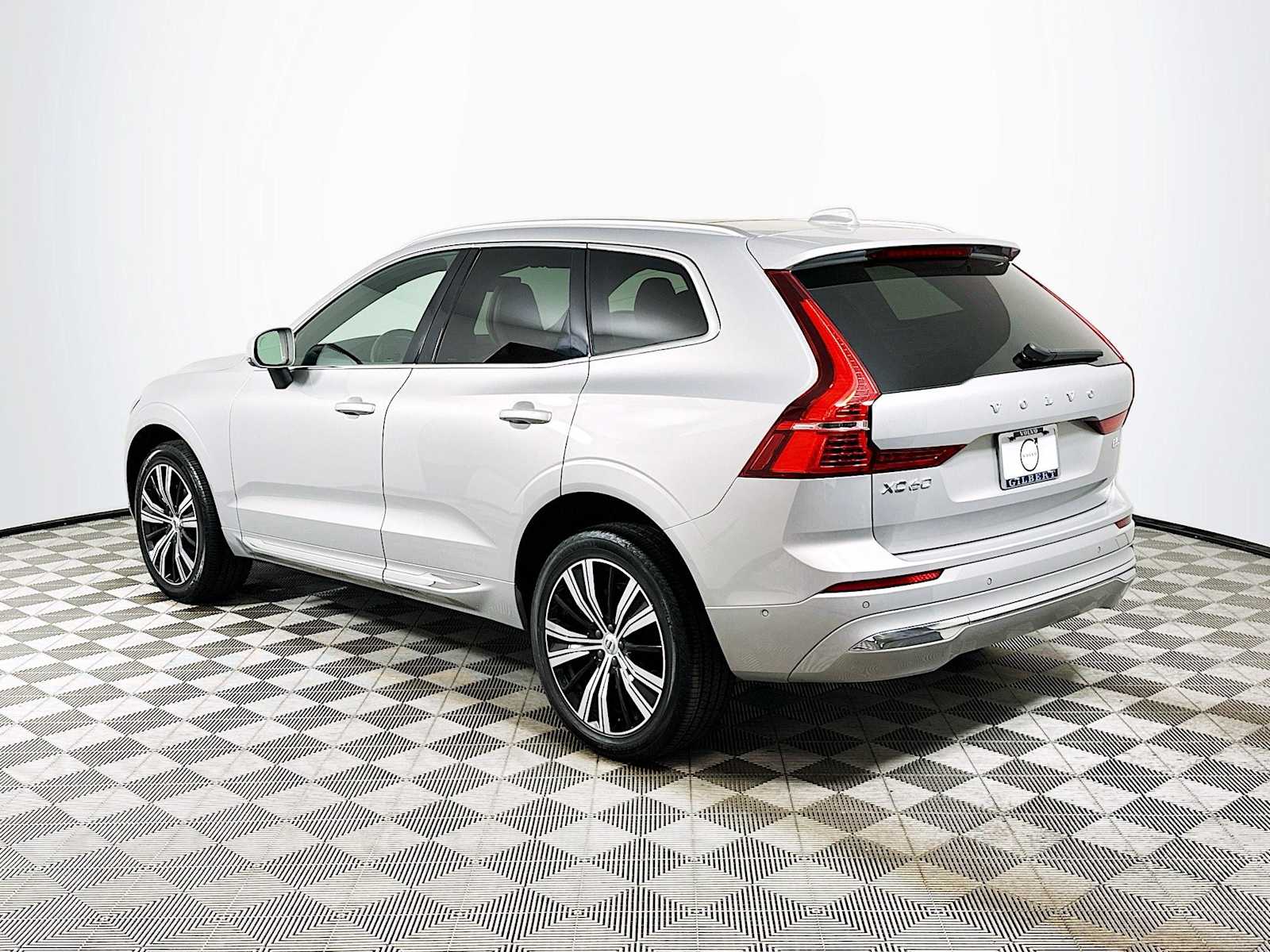 2022 Volvo XC60 Inscription photo 4