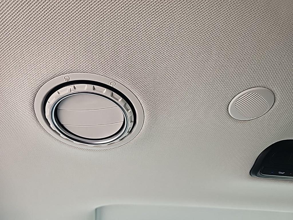 2026 Hyundai Palisade SEL photo 34