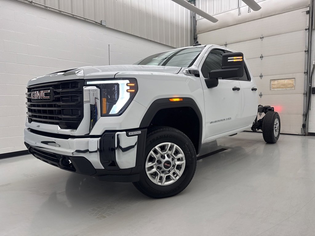 2026 Gmc Sierra 2500 HD Pro photo 3