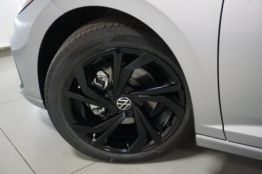 2025 Volkswagen Jetta 1.5T SE photo 25