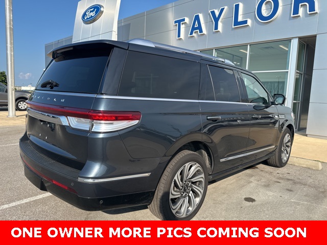 2024 Lincoln Navigator Reserve photo 4