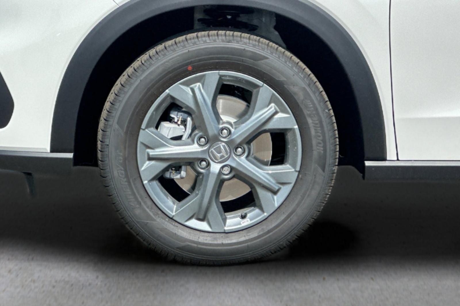 2026 Honda HR-V LX photo 31