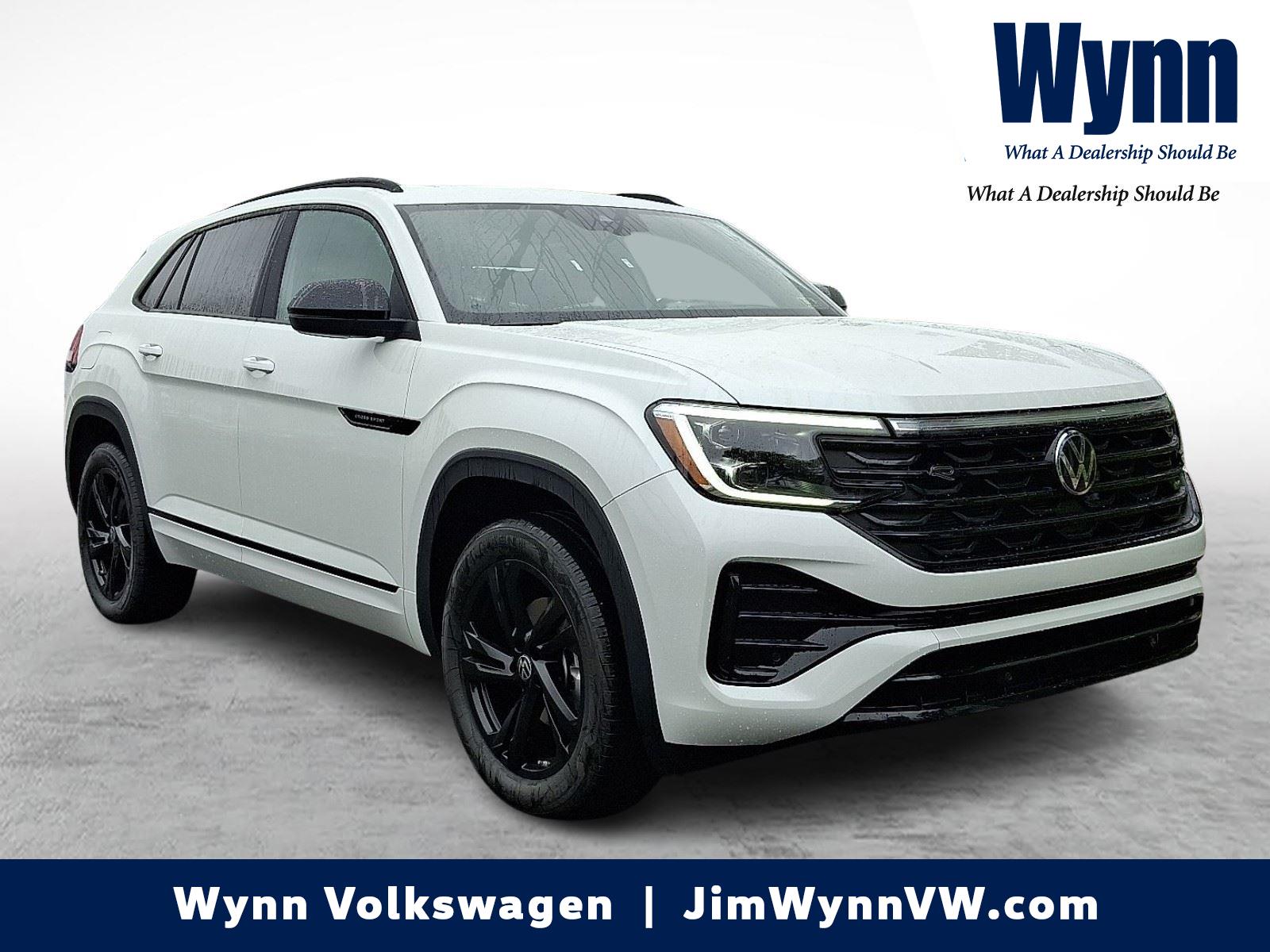 2025 Volkswagen Atlas Cross Sport SEL R-LINE's photo