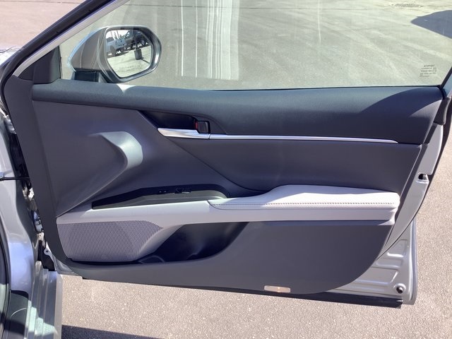 2023 Toyota Camry Hybrid XLE photo 35