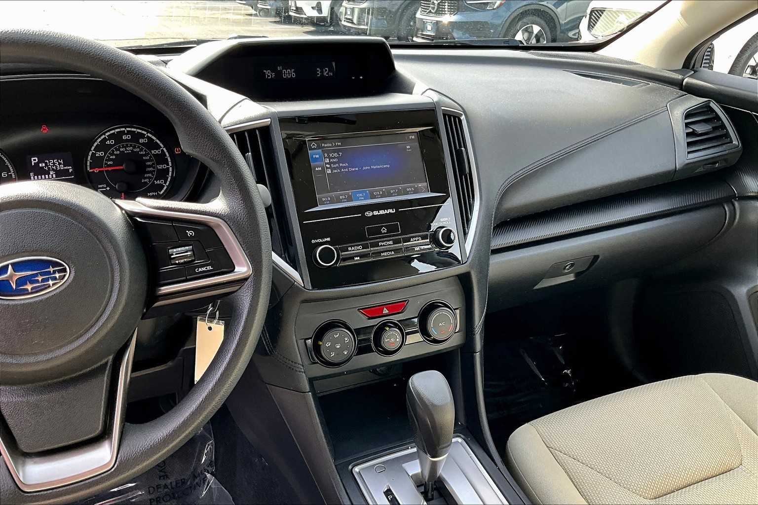 2017 Subaru Impreza Base photo 6