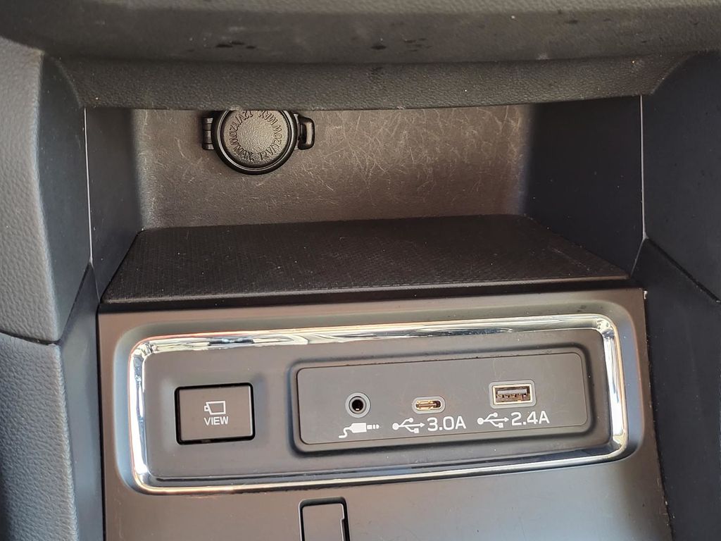 2023 Subaru Ascent Onyx Edition photo 27
