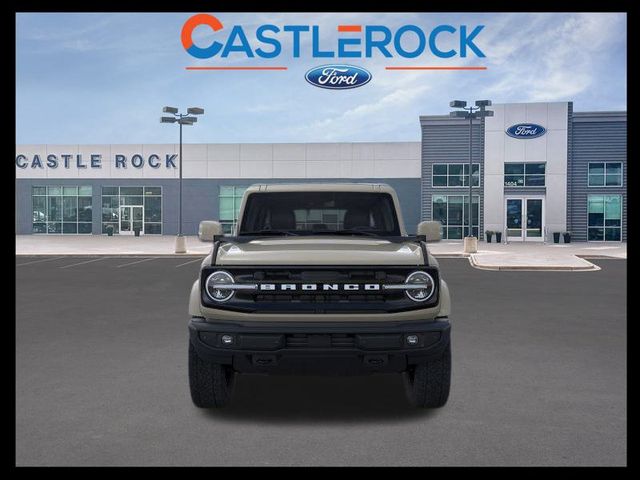 2025 Ford Bronco Outer Banks photo 4