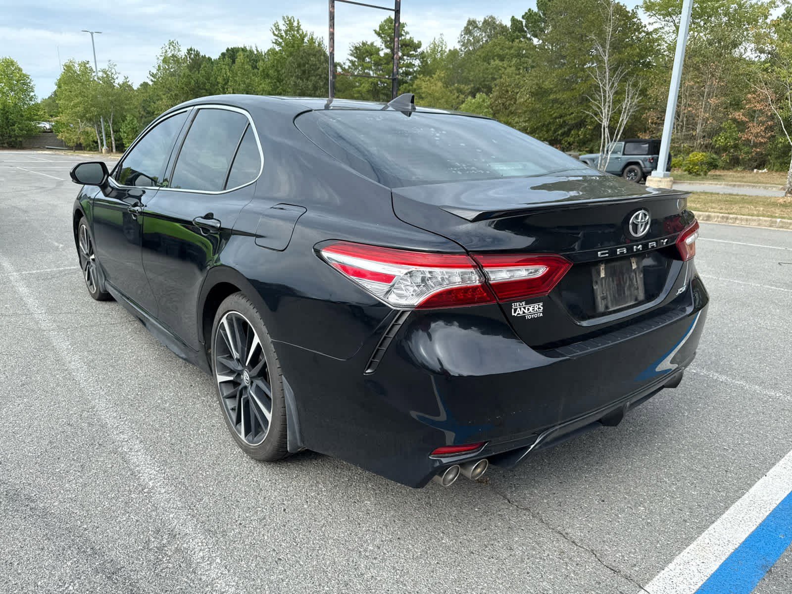 2020 Toyota Camry XSE photo 4