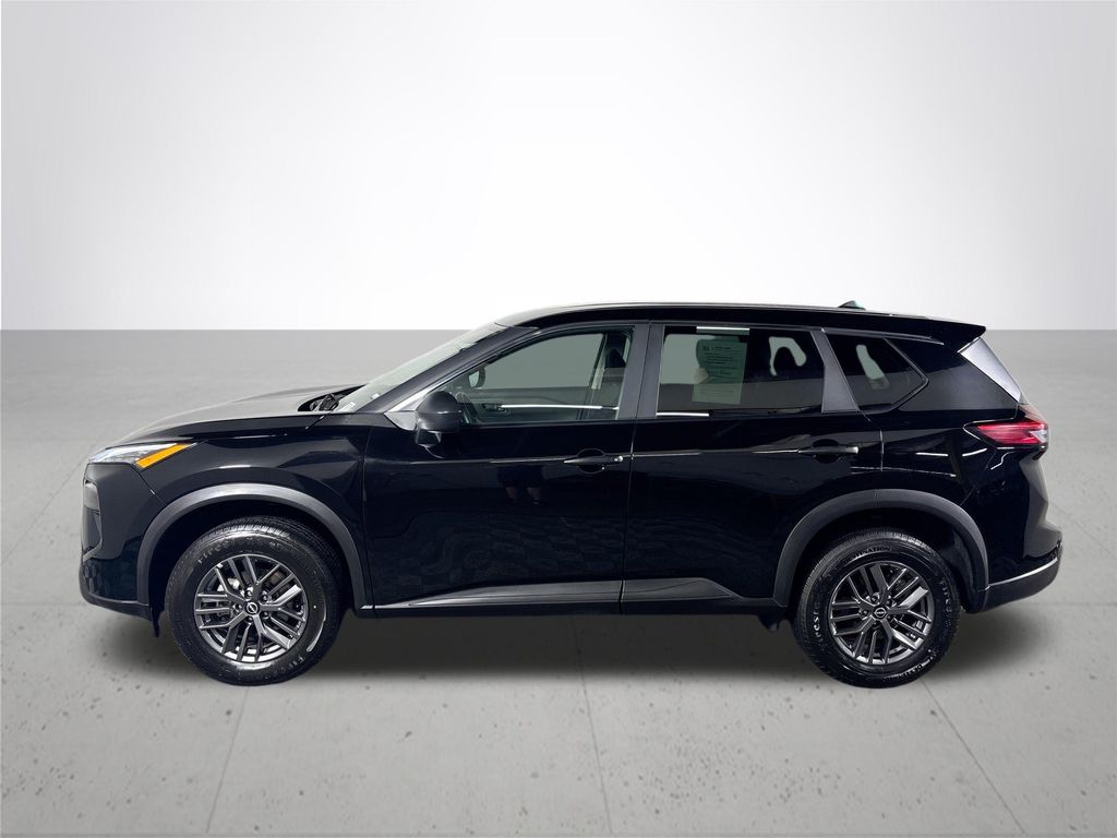 2024 Nissan Rogue S photo 9