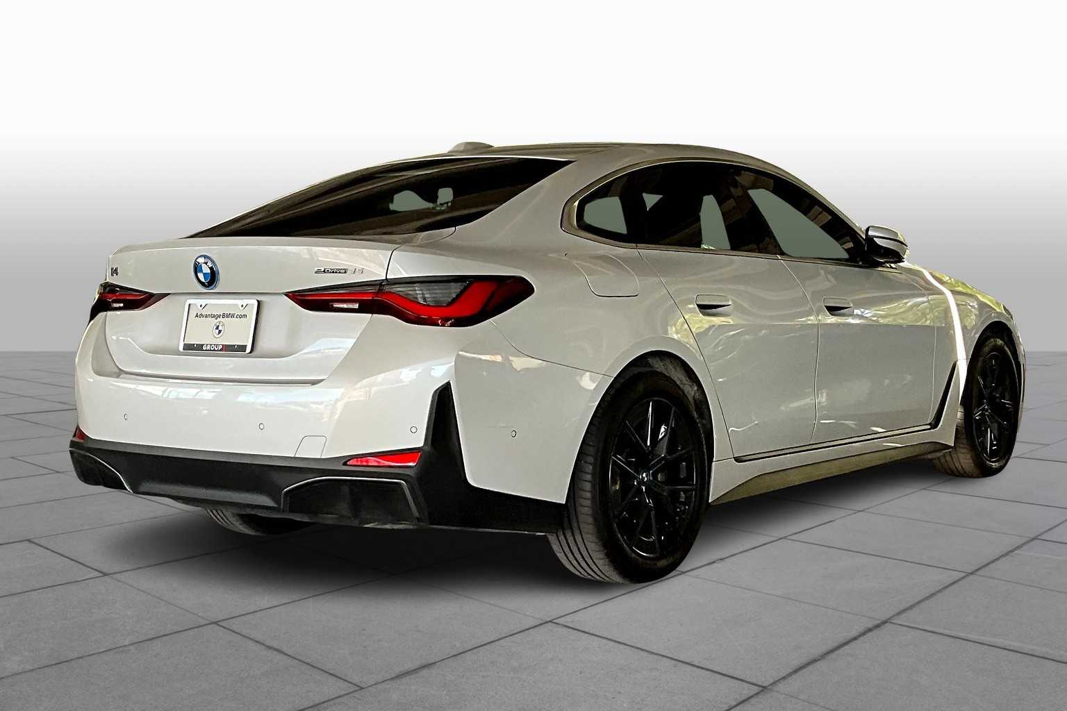 2024 Bmw i4 eDrive35 photo 12