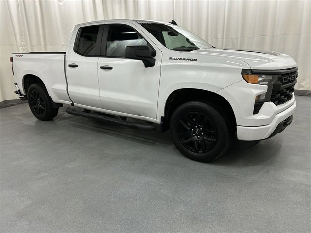 2023 Chevrolet Silverado 1500 Custom's photo