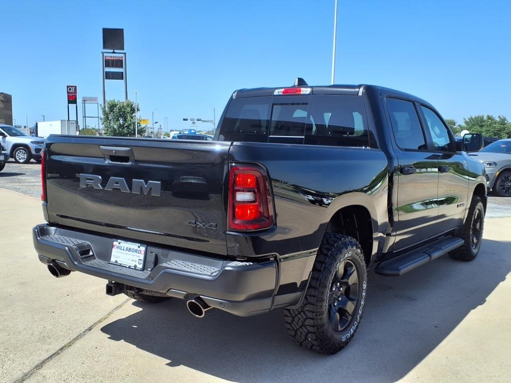 2025 Ram 1500 Warlock photo 7