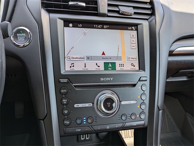 2019 Ford Fusion Titanium photo 18
