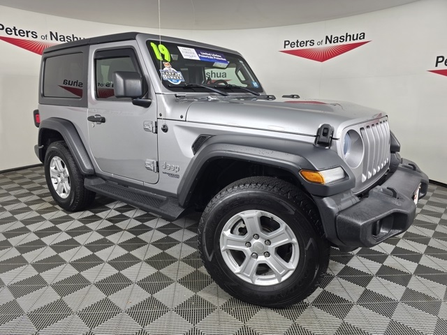 2019 Jeep Wrangler Sport S's photo