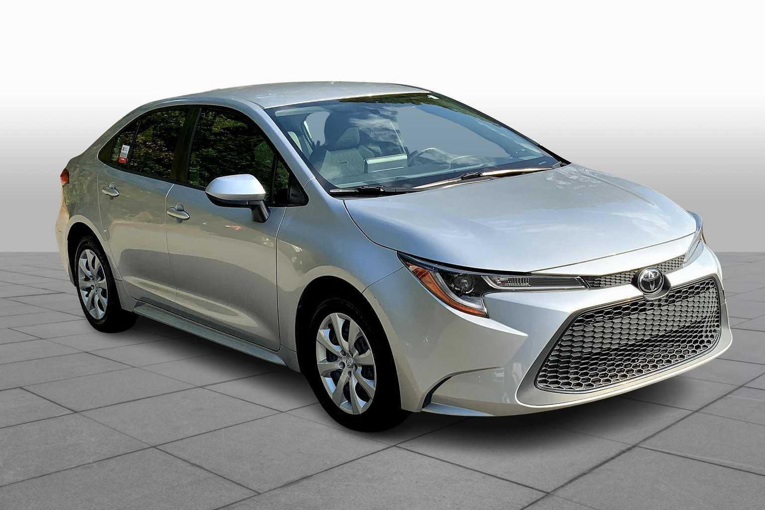 2020 Toyota Corolla LE photo 2
