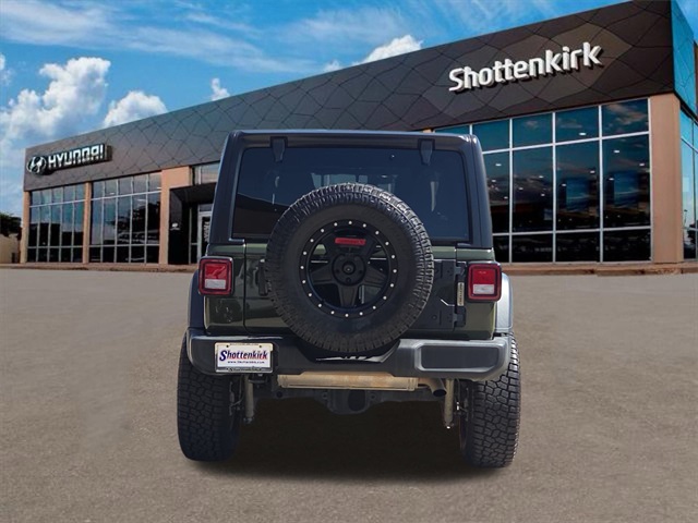 2021 Jeep Wrangler Unlimited Willys photo 7