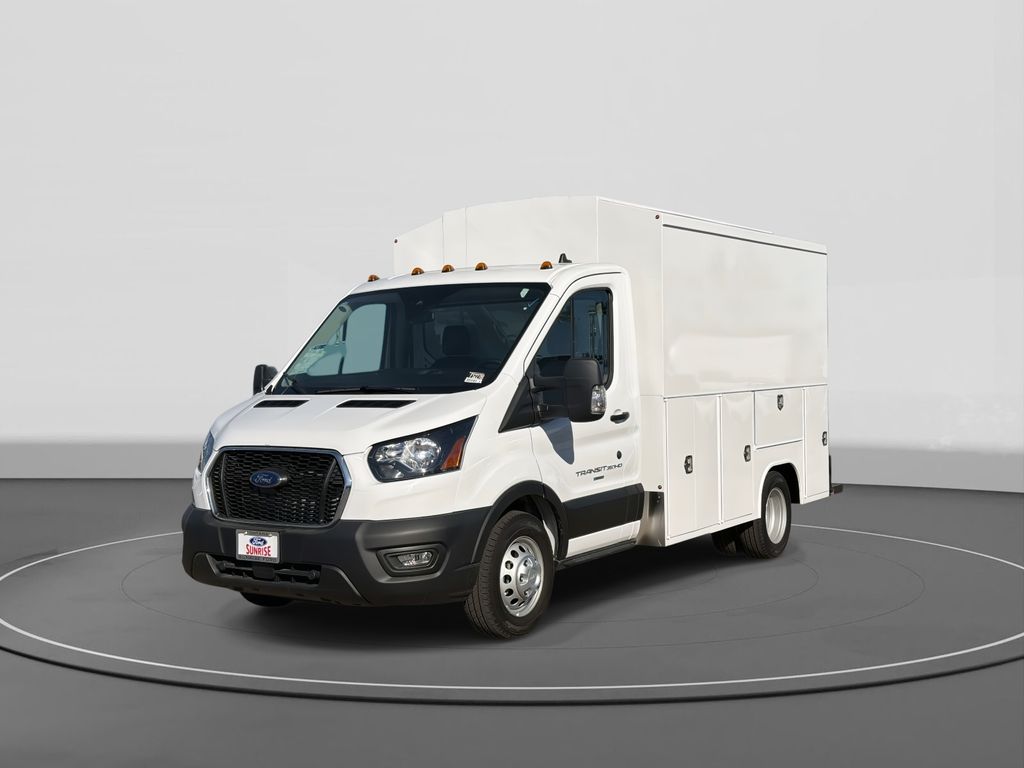 2025 Ford Transit Chassis Cab Base's photo