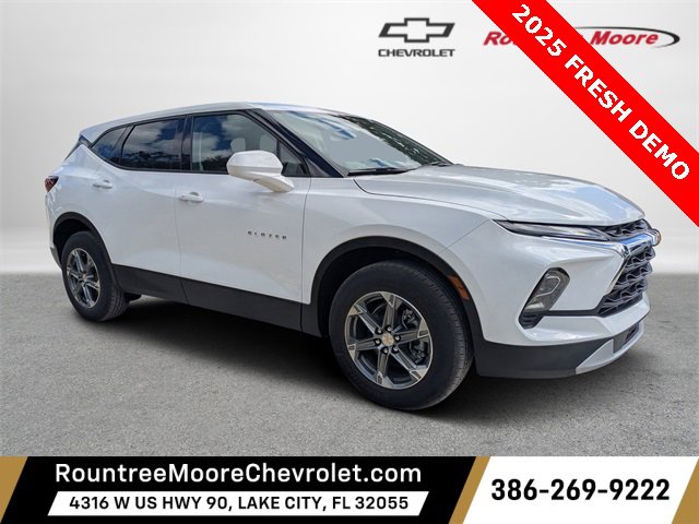 2025 Chevrolet Blazer 2LT's photo