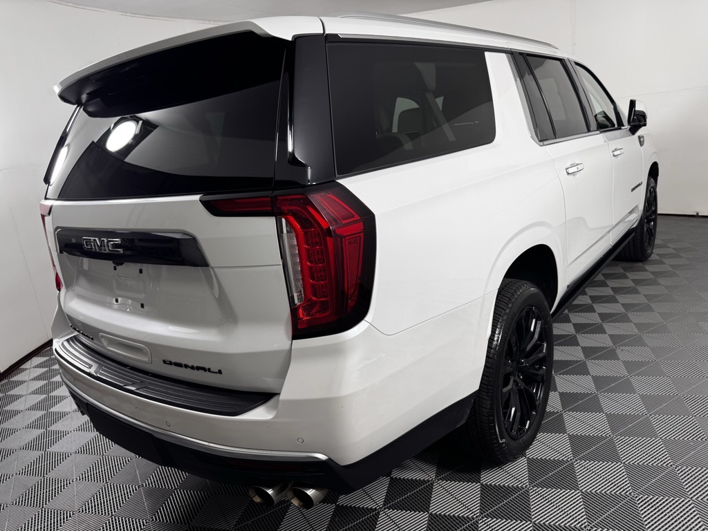 2024 Gmc Yukon XL Denali photo 17