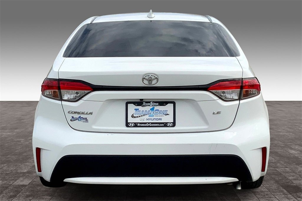 2022 Toyota Corolla LE photo 4