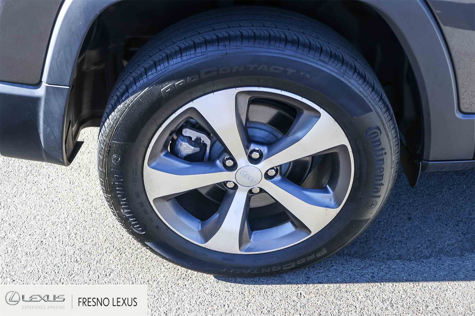2022 Jeep Cherokee Limited photo 7