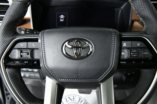2026 Toyota Tundra 1794 Edition CrewMax photo 2