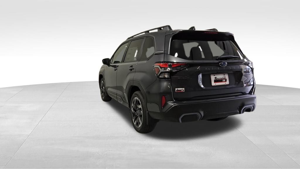 2025 Subaru Forester Limited photo 3
