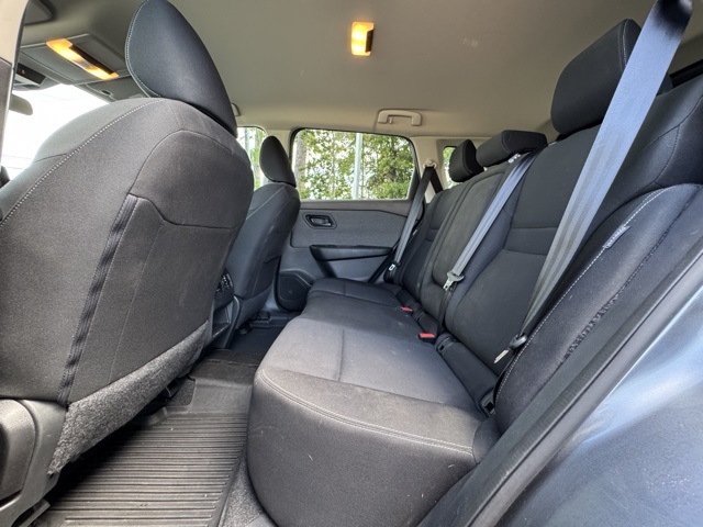 2023 Nissan Rogue S photo 33