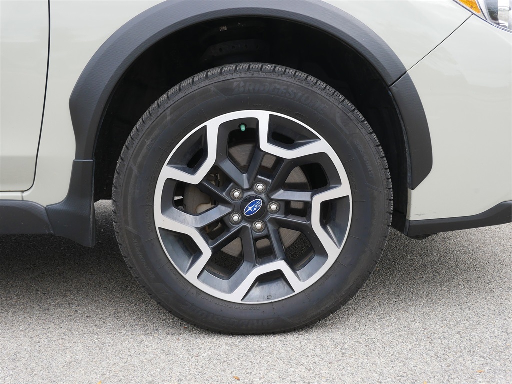 2017 Subaru Crosstrek 2.0i Limited photo 9