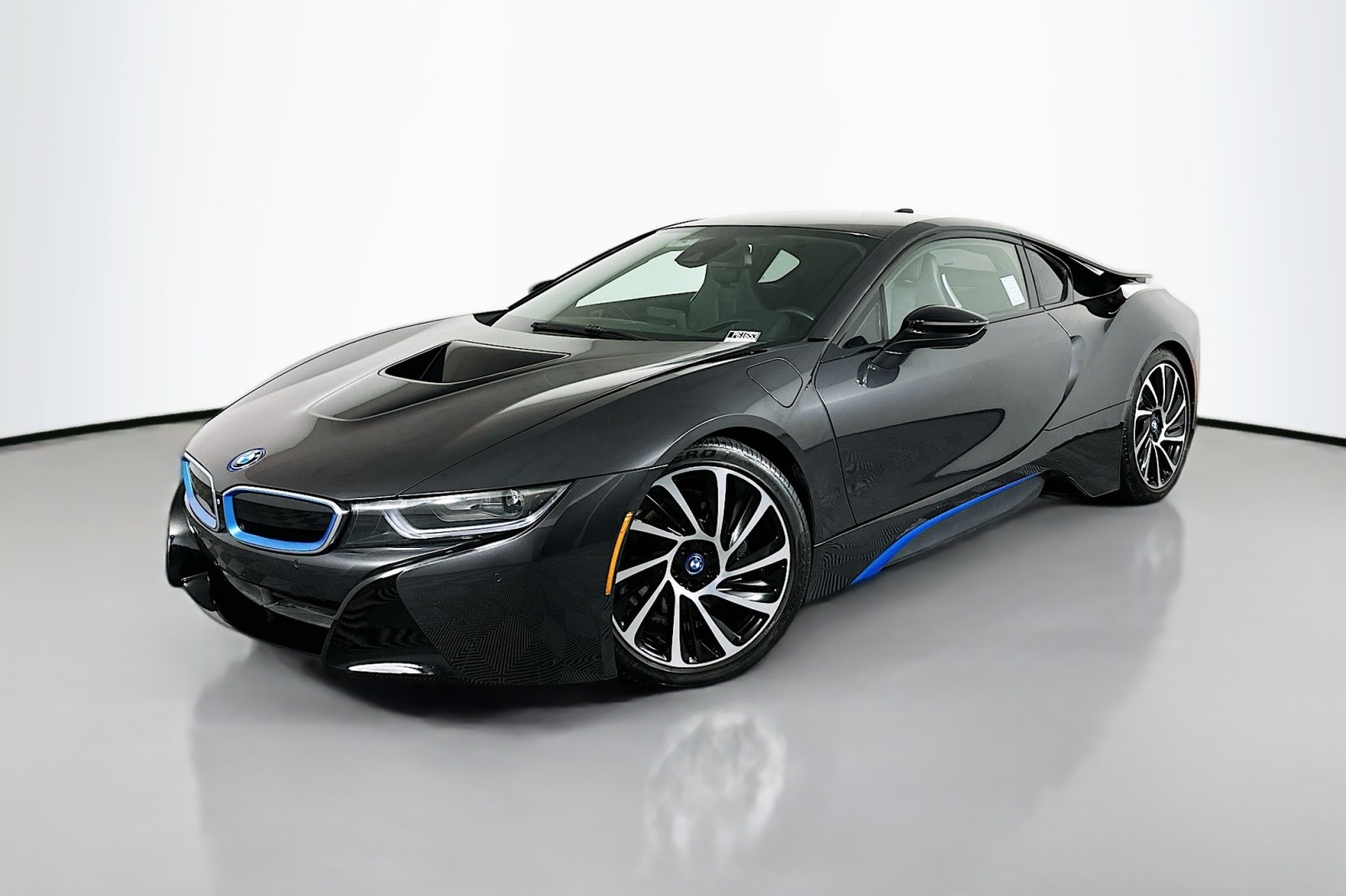 2015 BMW i8's photo