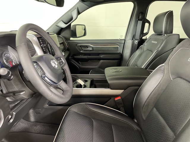 2025 Ram 1500 Laramie photo 18