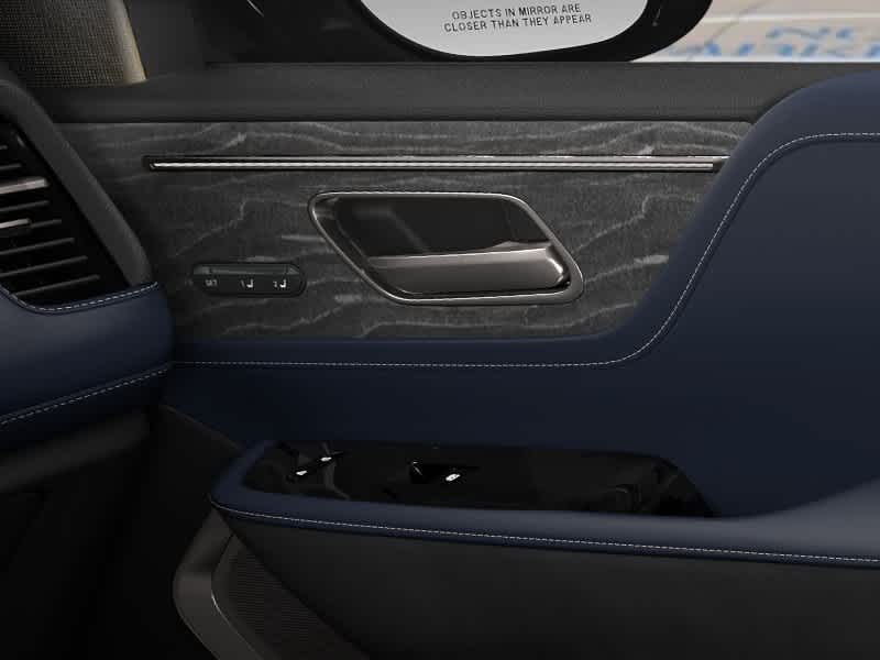 2026 Infiniti QX80 Sensory photo 16