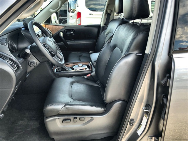 2023 Nissan Armada SL photo 4