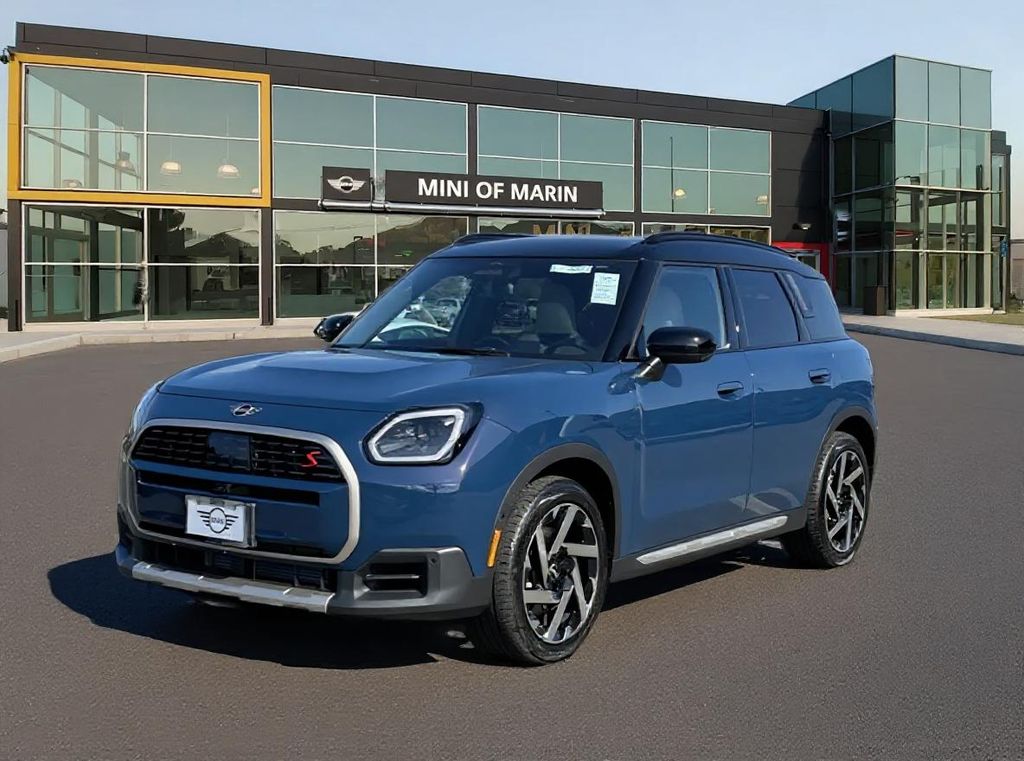 2026 MINI Countryman S's photo