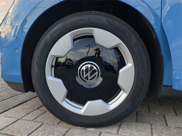 2025 Volkswagen ID. Buzz Pro Plus photo 26