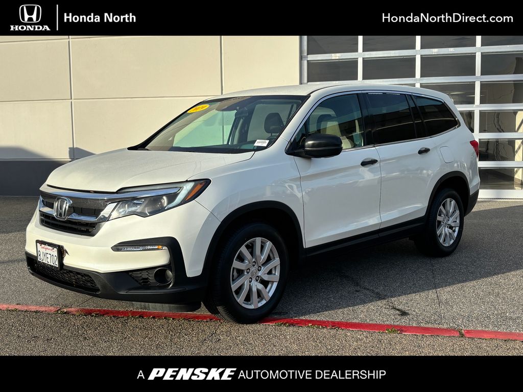 2019 Honda Pilot LX's photo